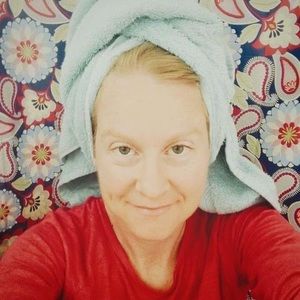 Meet your Posher, Brenda